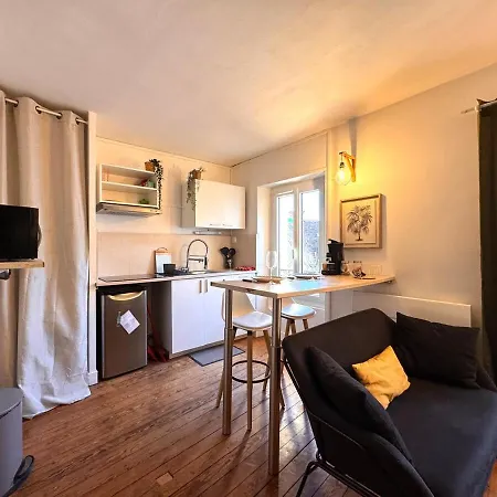 Le Deux-Niveaux 2 Pers Apartman Fontainebleau