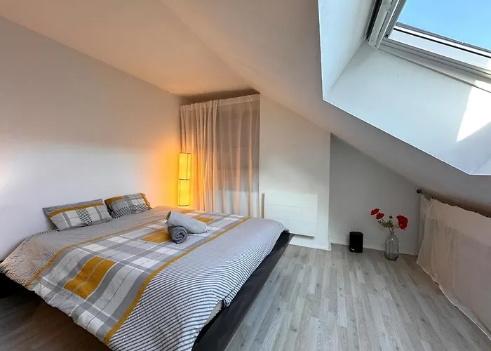 アパート The Two-level *